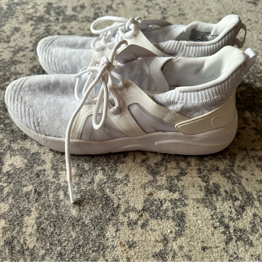 Euc Fabletics Caheunga Performance Sneakerssz 8 - image 8